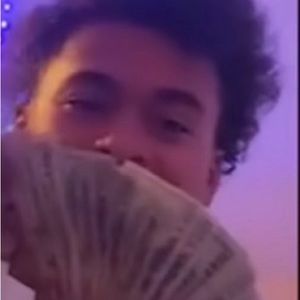 Meet your Posher, Ronald